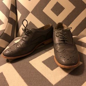 ModCloth Gray Oxfords