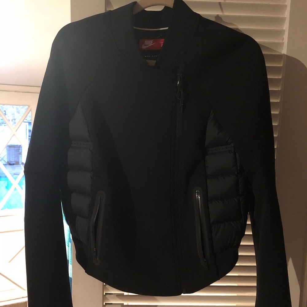 Nike bomber down jacket