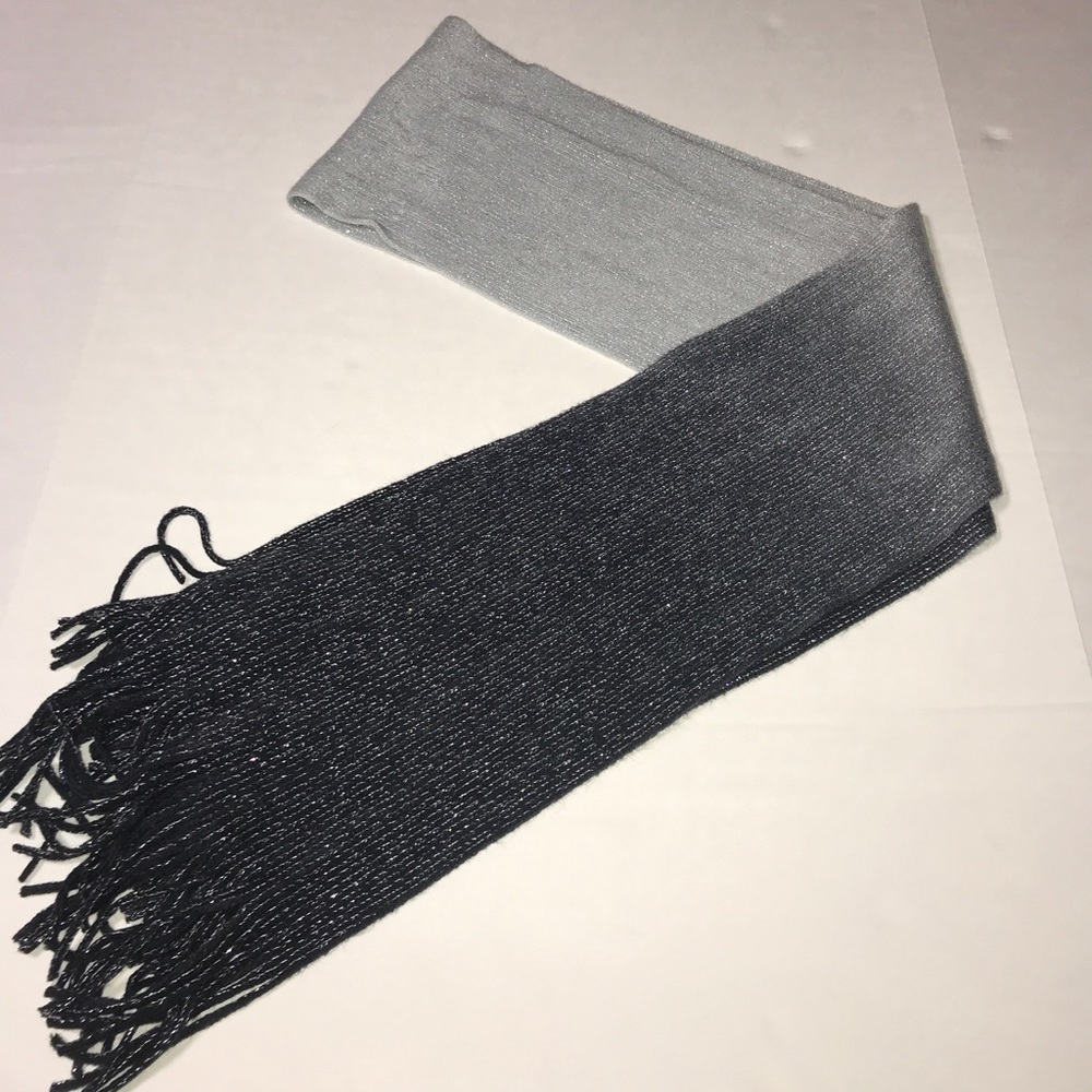 Ombré Scarf Gray to Navy