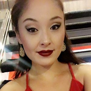 Meet your Posher, Tiffany