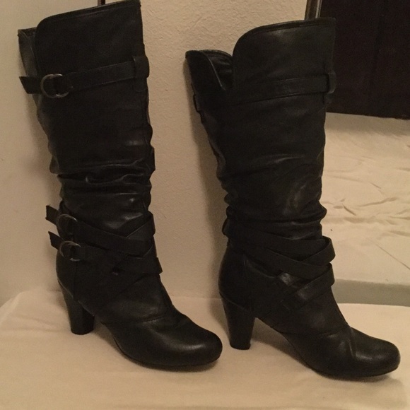 Black winter boots - Picture 3 of 4