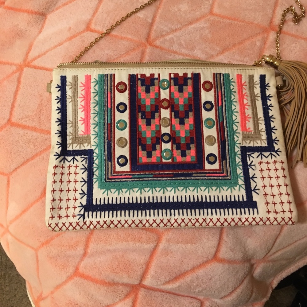 LF crossbody - Picture 2 of 4