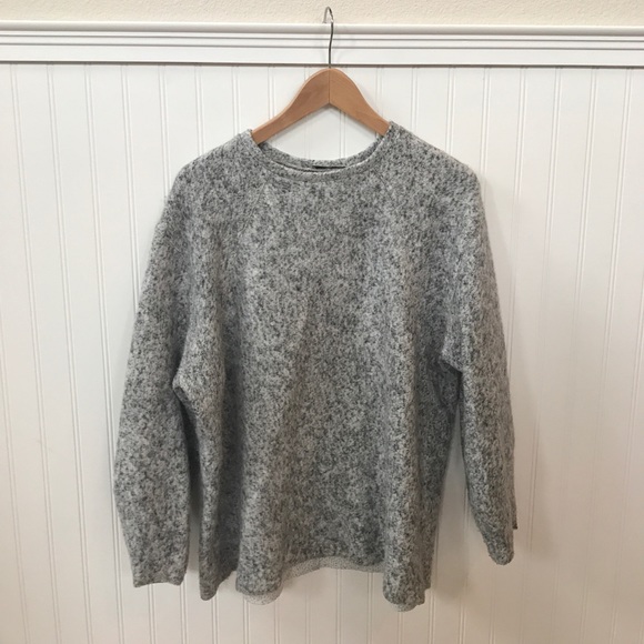 Zara Sweaters - ZARA sweater