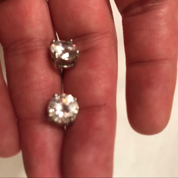 CZ & sterling silver studs - 8mm - Picture 5 of 6