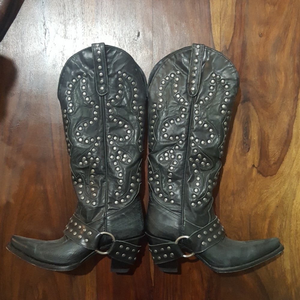 Lane Stud Rocker Boots in Black, Size 7