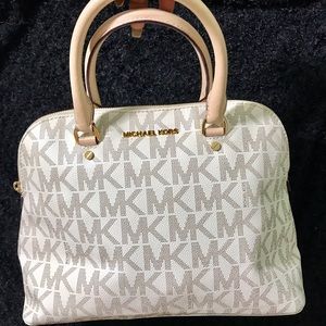 Authentic FAST Shipping ‼️ BEST OFFER