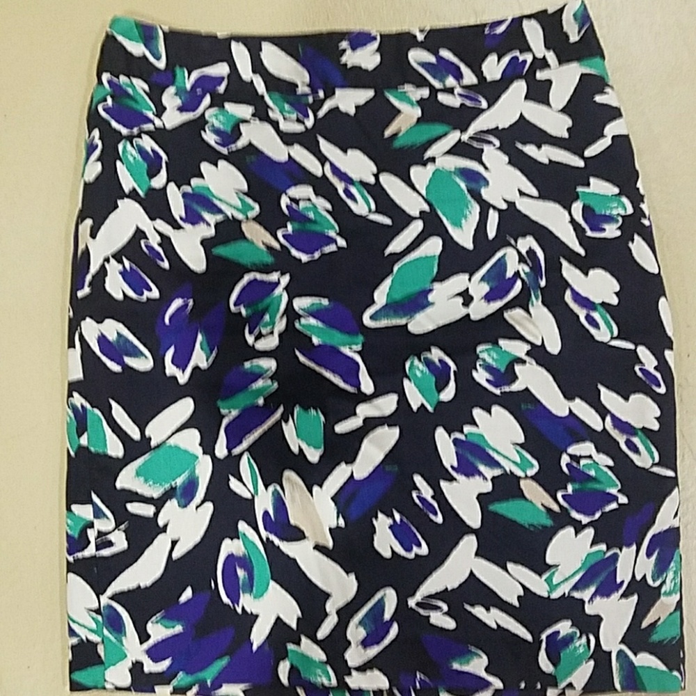 Pencil skirt