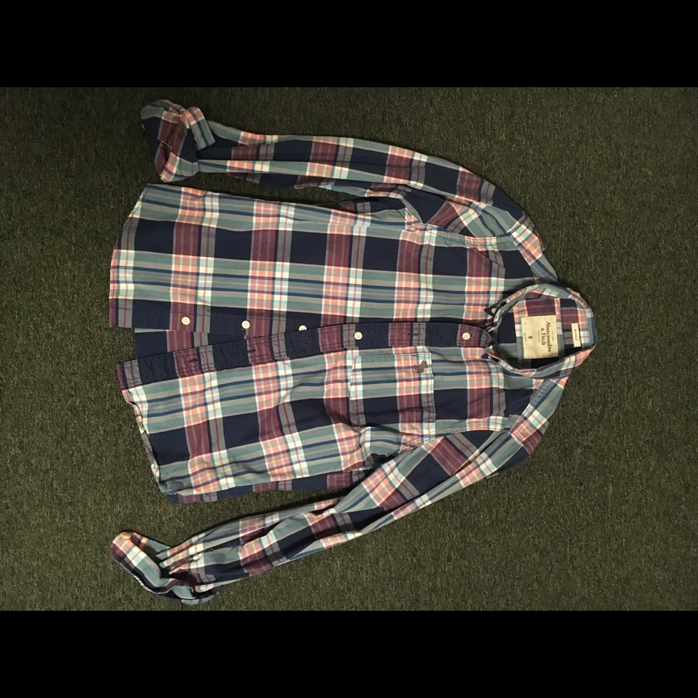 Long sleeve button up