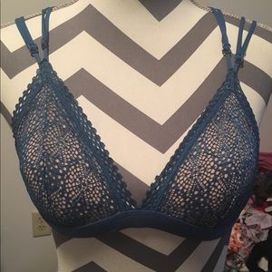 VS Bralette Lot of 3 Medium NWOT
