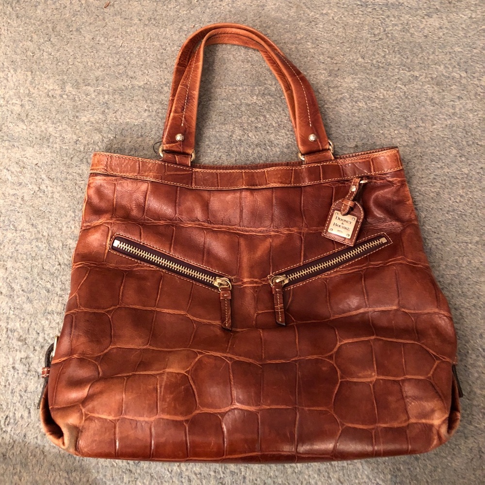 Dooney & Bourke leather Sara bag