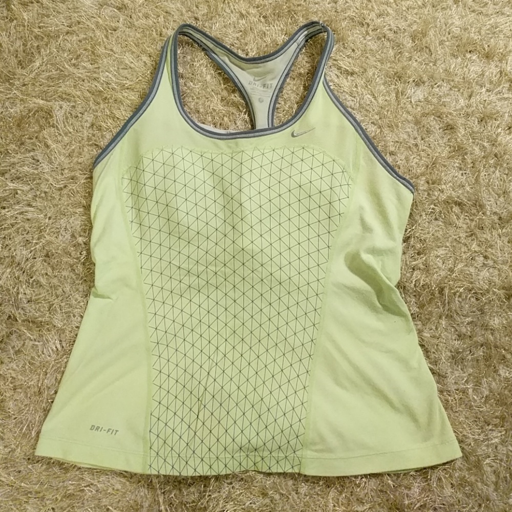 Light green Nike dri-fit workout tank