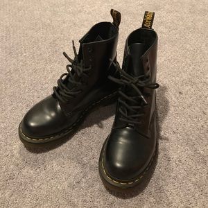 Black Classic Doc Martens