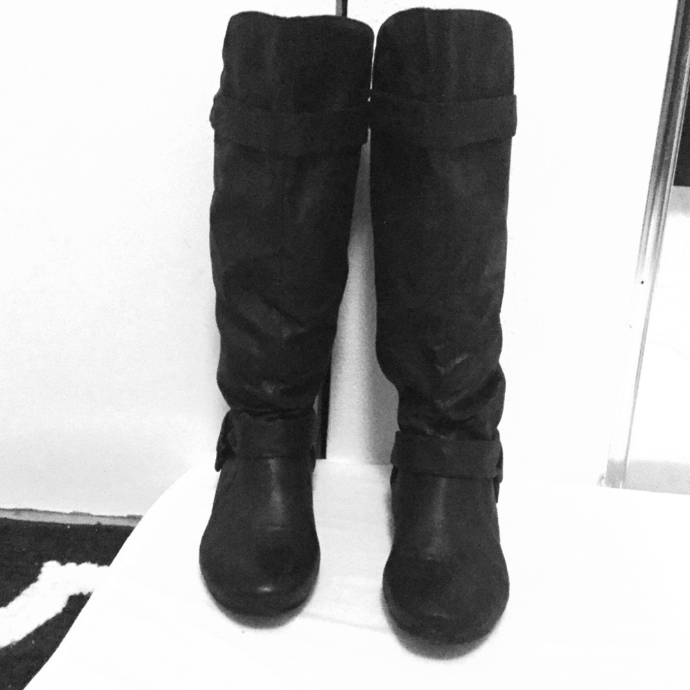 Black Winter Boots