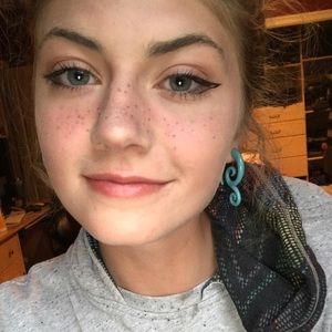 Meet your Posher, Kaylynn