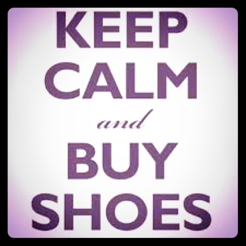 Bundle 2 and get 10% off ❣️😍👠