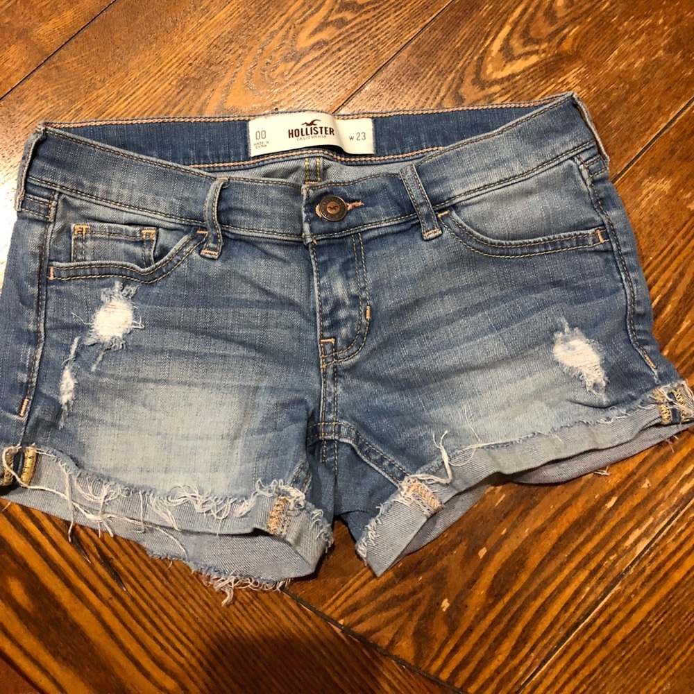 Distressed Short Jean Shorts - Hollister