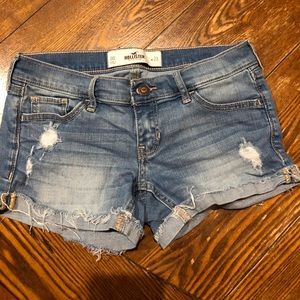 Distressed Short Jean Shorts - Hollister
