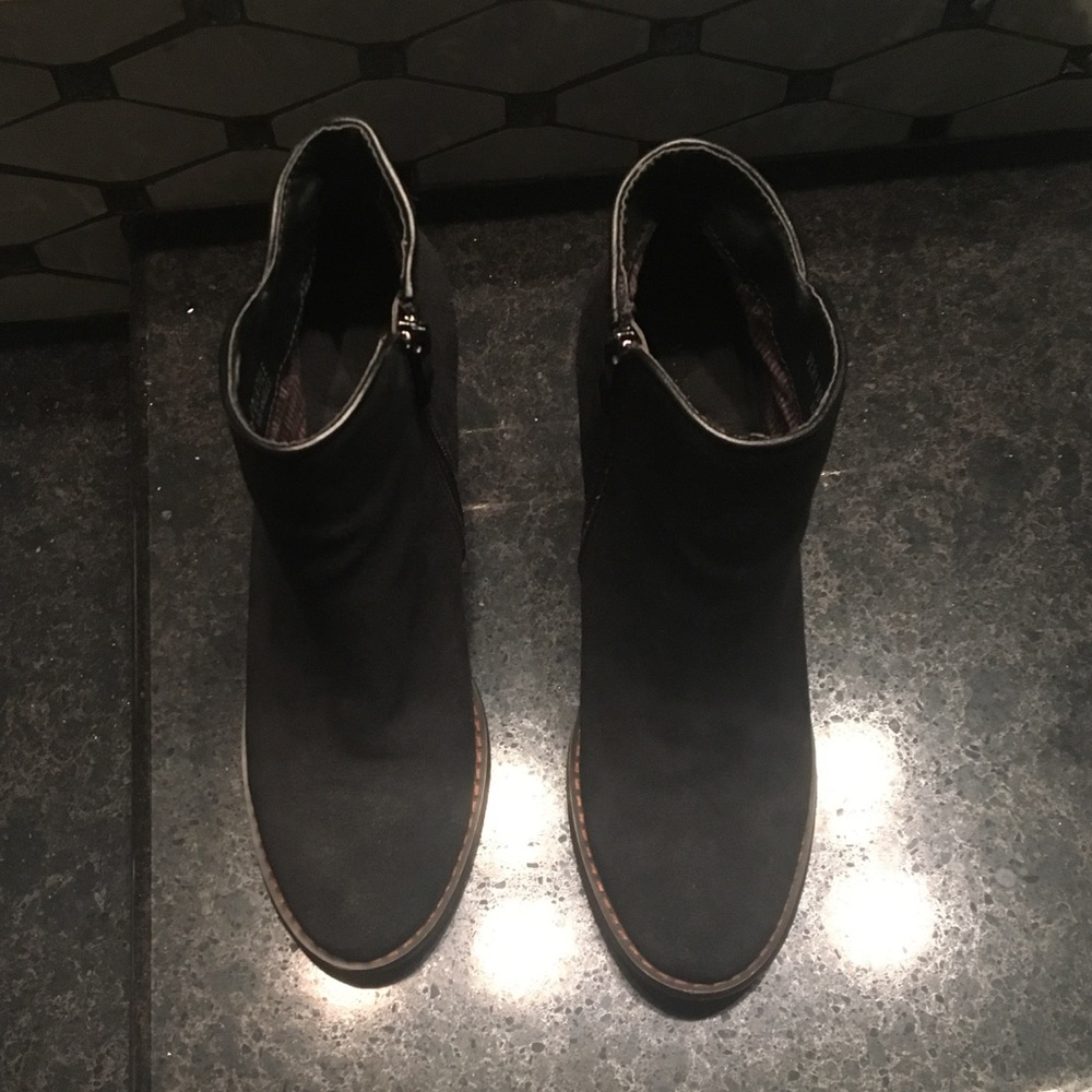 Very Volatile Los Angeles Black Heeled Booties