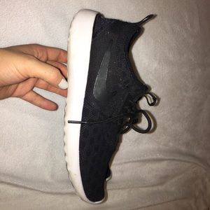 Size 6 Nike running shoes