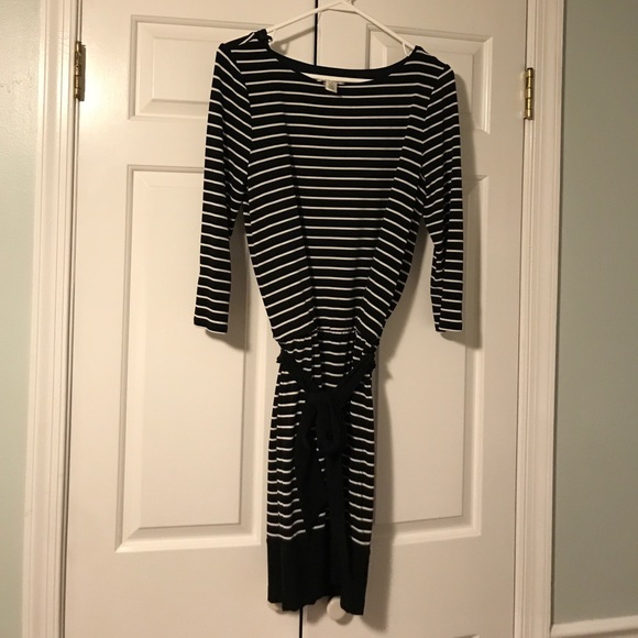 Black and White dress - Picture 3 of 3