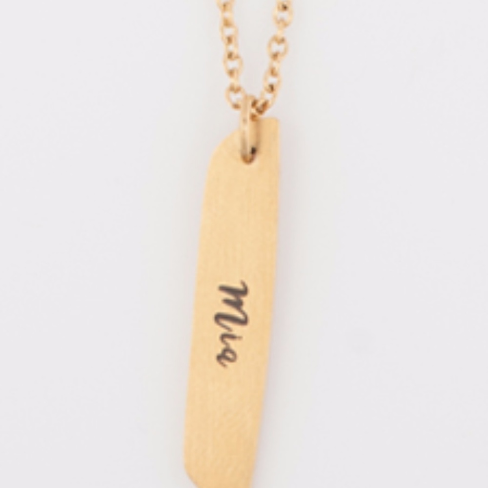 Omni Bar Necklace