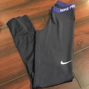 Nike pro hypercool leggings