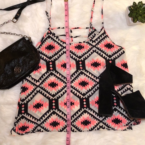 Aztec Tank - Picture 2 of 5