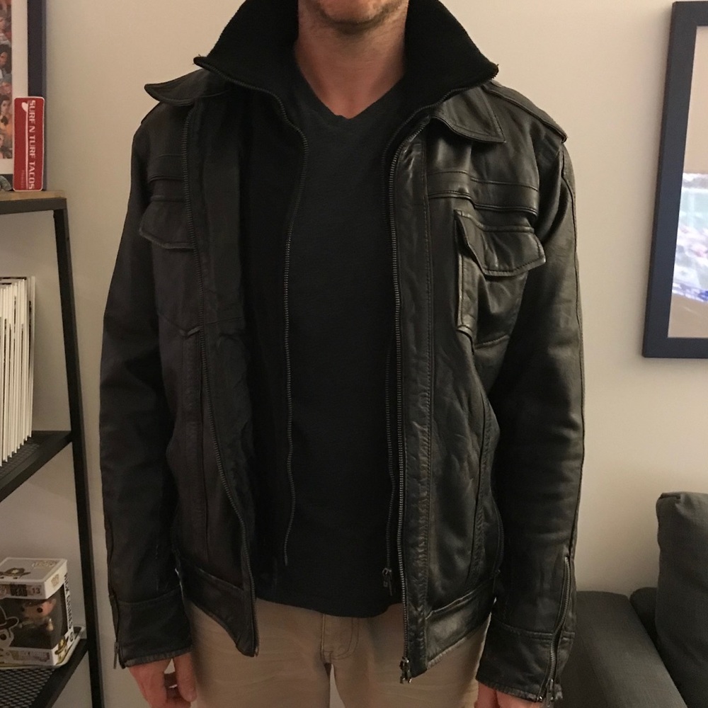 Faux leather aviator like man jacket- size L