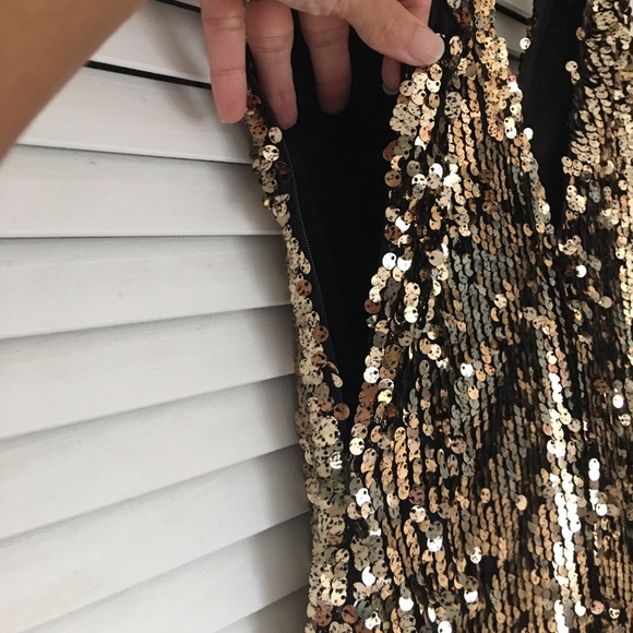 Ark & Co New Years sequin gold mini dress, small - Picture 6 of 6