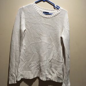 Medium gap sweater