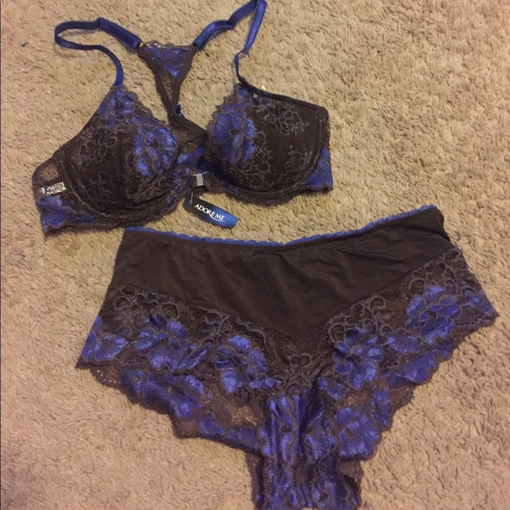 Adore Me racerback bra and cheekies