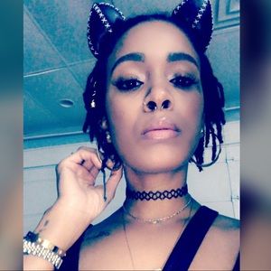 Meet your Posher, Alysia