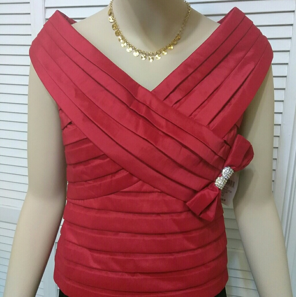CACHET TOP