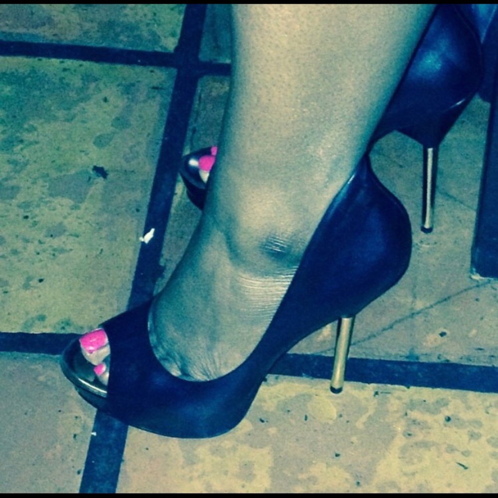 SEXY AF Boutique 9 Pumps!