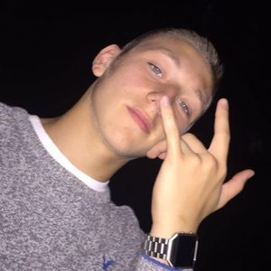 Meet your Posher, Jonathan