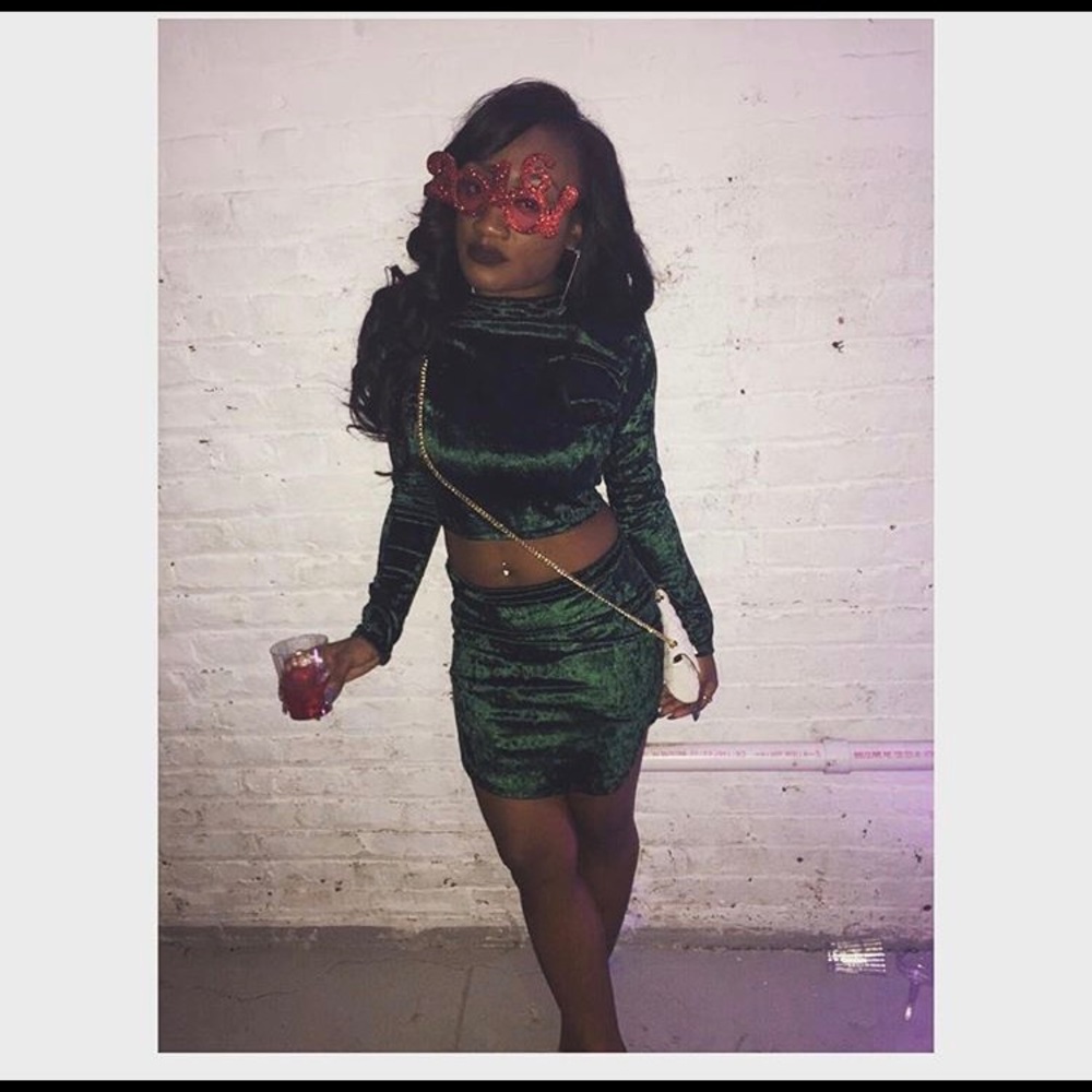 2 piece skirt & crop top