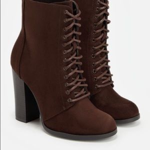 Shoe