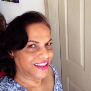 Meet your Posher, Fay