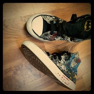 Converse Batman hightops