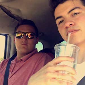 Meet your Posher, Zach