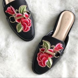RESERVED 4 jesssevier * Embroidered Loafer Mules