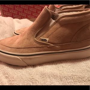 NEW!! Vans- Tan