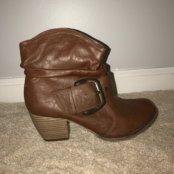 booties - Picture 2 of 3