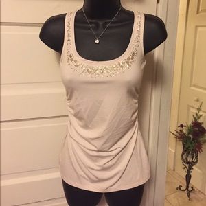 Women's fitted tank top nwt White house black mark