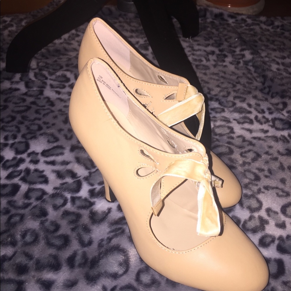 Dolce by Mojo Moxy Hailee 4 inch sassy heels NWOT - Picture 5 of 8
