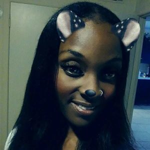 Meet your Posher, Keila