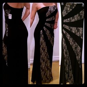 Elegant Strapless Windsor Gown