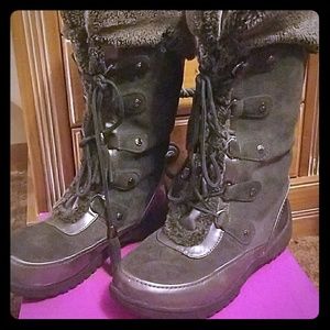 Sporto boots size 7 gray winter womens