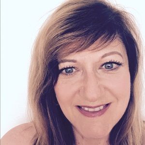 Meet your Posher, Janiece