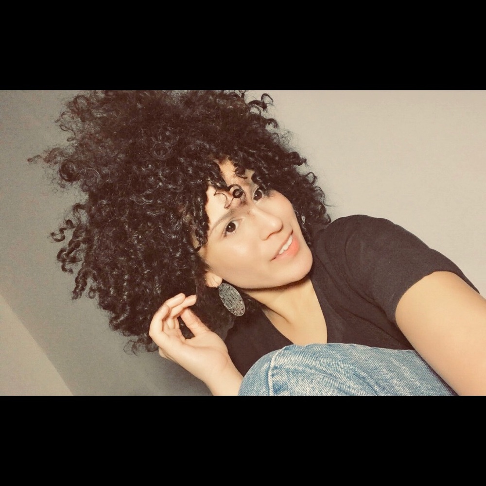 Meet your Posher, Yasmin